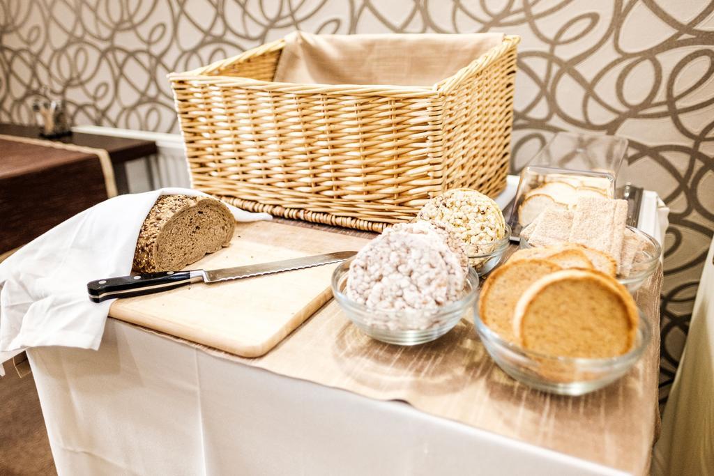 Hotel Deluxe With Free Wellness And Fitness Centrum Nitra Luaran gambar