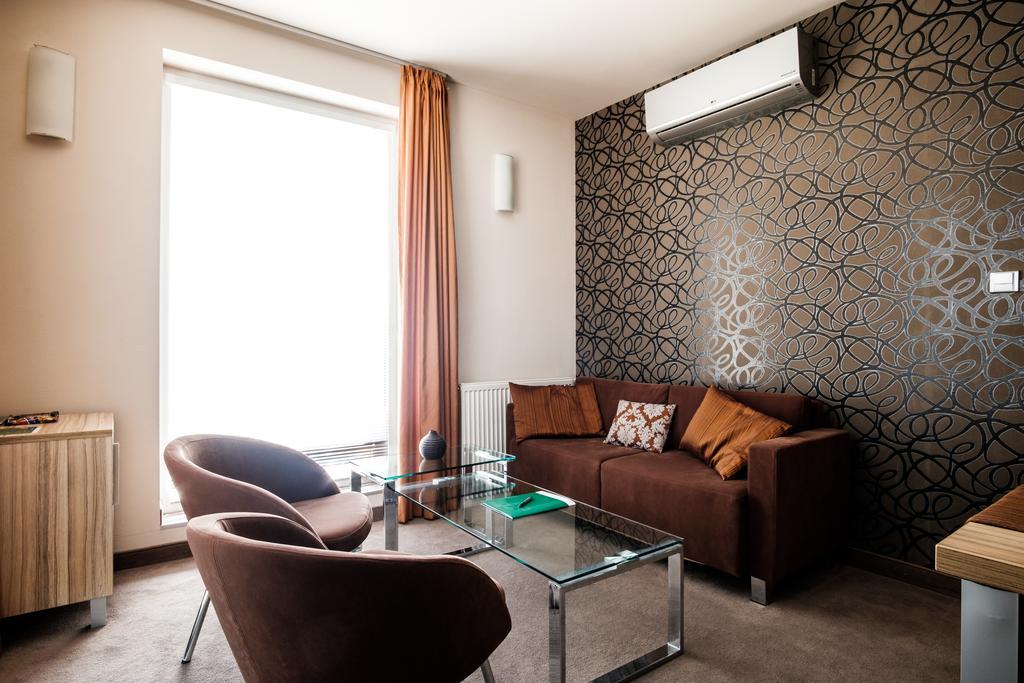 Hotel Deluxe With Free Wellness And Fitness Centrum Nitra Luaran gambar